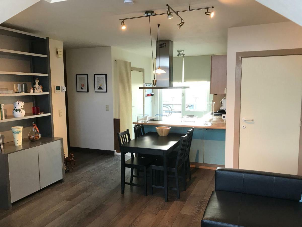 Comfortabel Dakappartement Met Zicht Op Jachthaven Turnhout Bagian luar foto